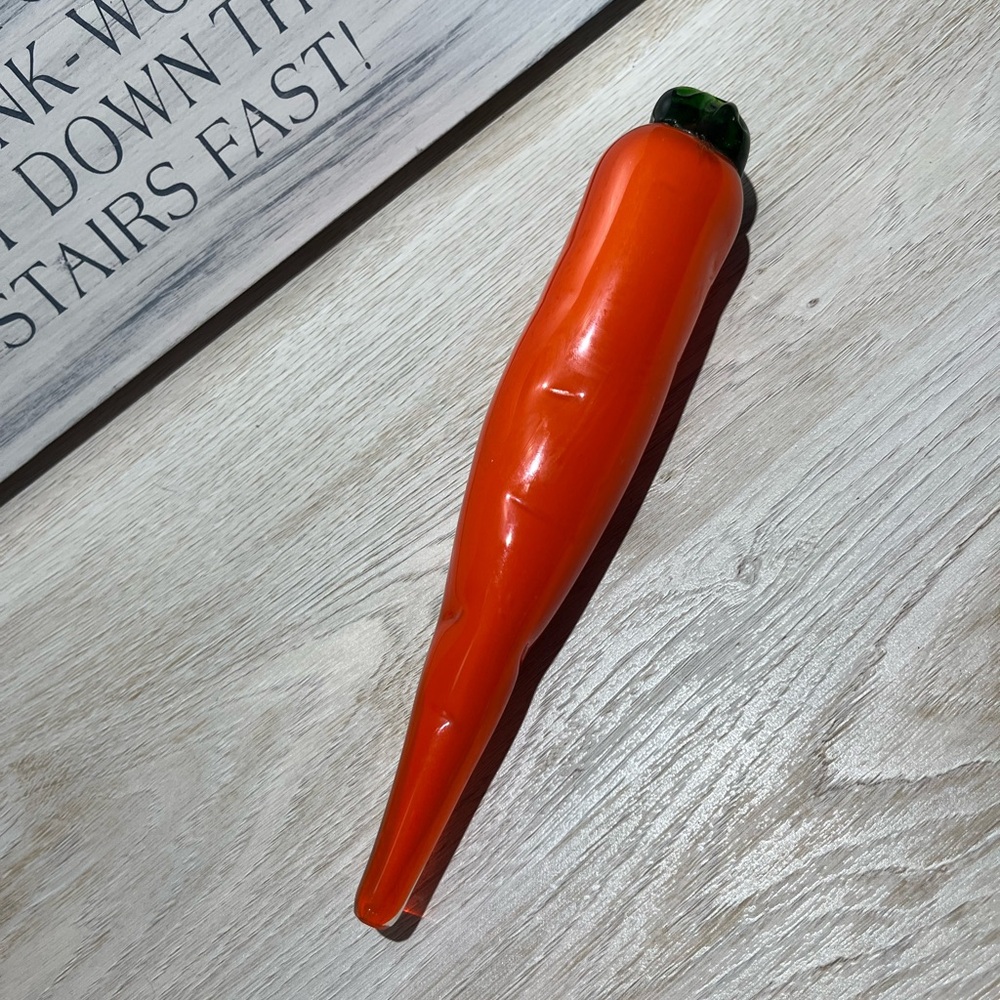 Vintage hand blown glass carrot